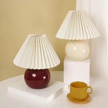 Keramikos Plisuotos Lempos, LED Lemputės Senovinių Namų Stalo Dekoro Miegamojo Kambarį Kūrybos Lentelė Žibintai