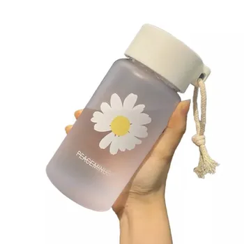 500ml Mažas Daisy Skaidraus Plastiko Vandens Butelių BPA Free Kūrybos Matinio Vandens Butelis su Nešiojamų Virvę Kelionės Arbatos Puodelio